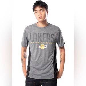 NBA LOS ANGELES LAKERS MEN'S SHORT SLEEVE TEE Size Small